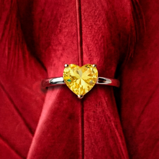 Серьги из серебра с позолотой и фианитами