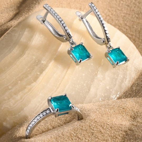 Серьги из серебра с эмалью и фианитами