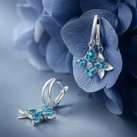 Серьги из серебра с фианитами