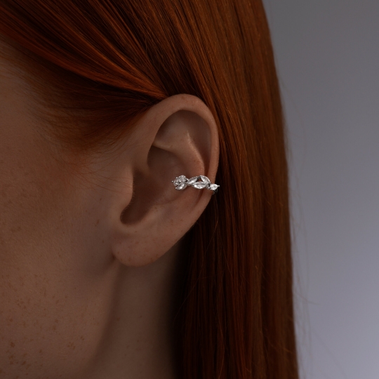 Серьги из серебра с фианитами