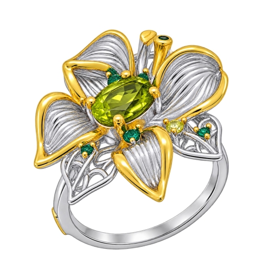 Серьги из серебра с позолотой, хризолитами, шпинелью и фианитами