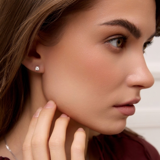 Серьги из золота с фианитами