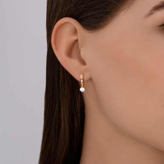 Серьги из золота с бриллиантами