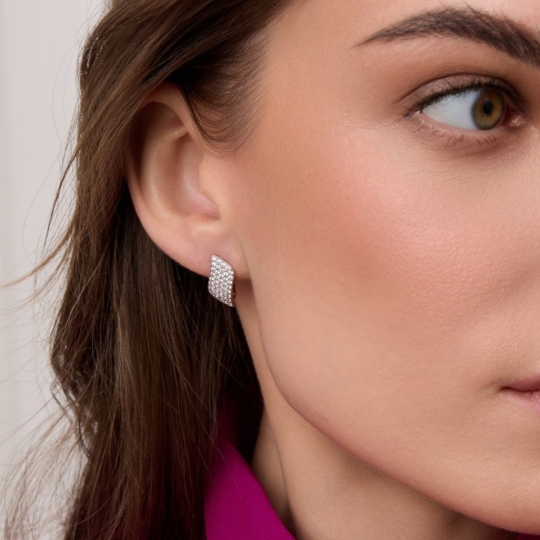 Серьги из золота с фианитами