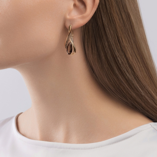 Серьги из золота с бриллиантами 