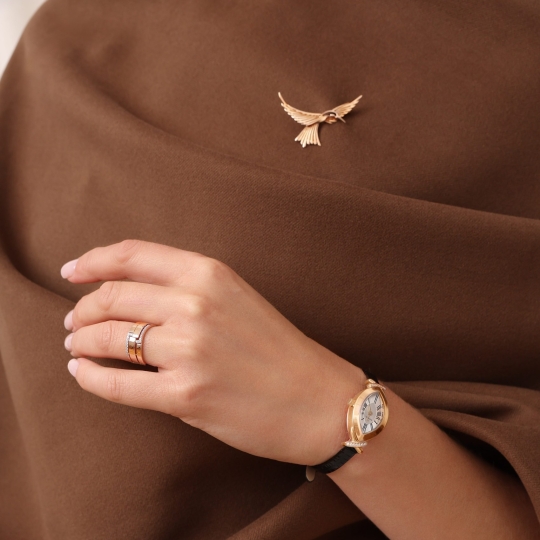 Кольцо из золота с фианитами