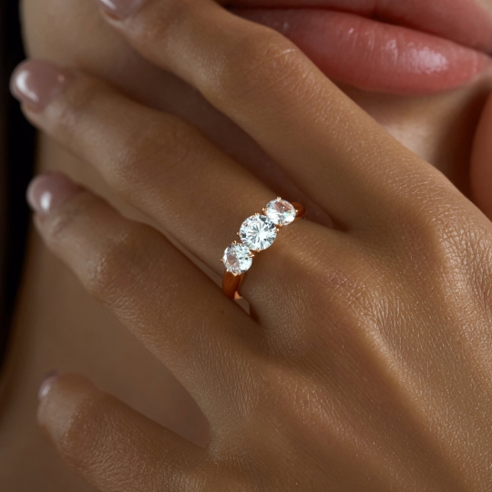 Кольцо из серебра с цитринами и фианитами