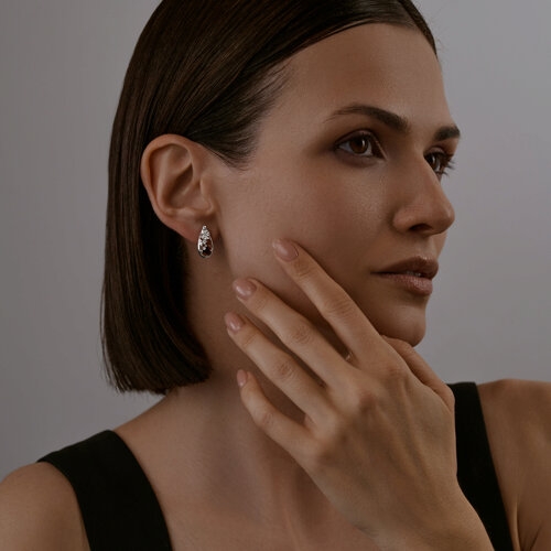 Серьги из серебра с фианитами