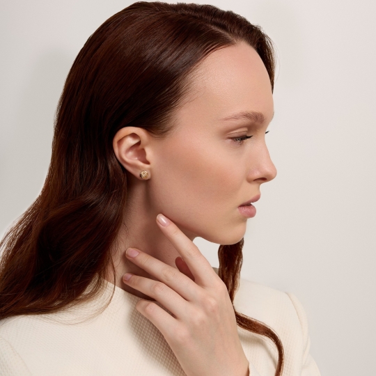 Серьги из золота с алмазной гранью