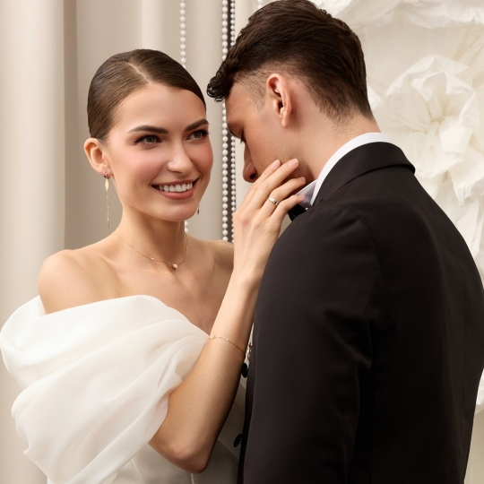 Обручальное кольцо из комбинированного золота