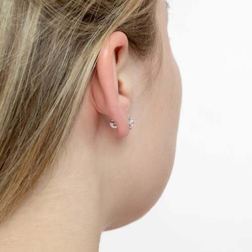 Серьги из серебра с фианитами