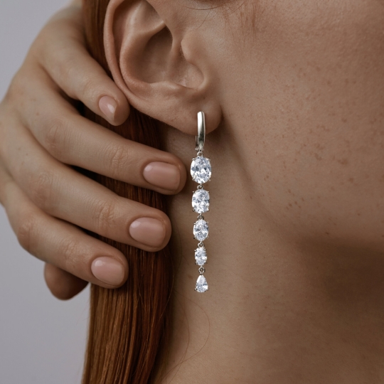 Серьга-кафф из серебра с фианитом