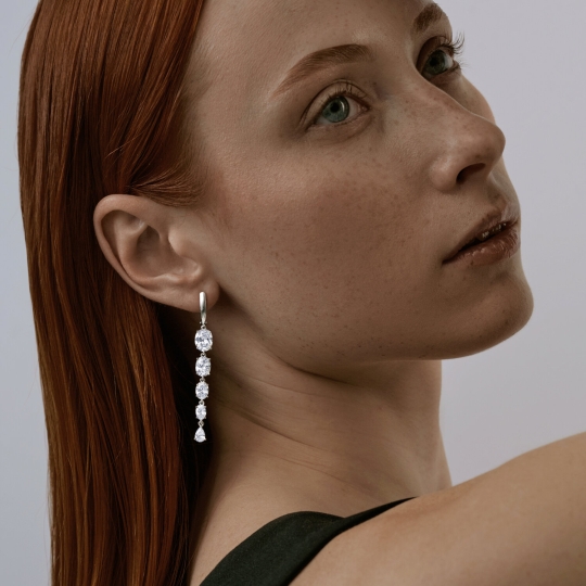 Серьга-кафф из серебра с фианитом