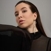 Одиночная серьга из серебра 