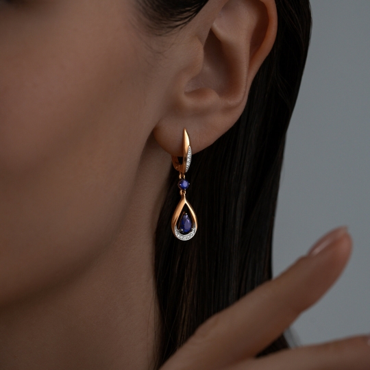 Браслет из золота с бриллиантами и сапфирами