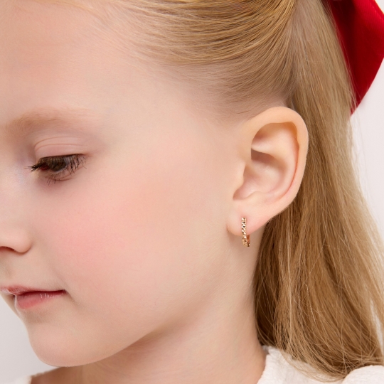 Асимметричные серьги из золота