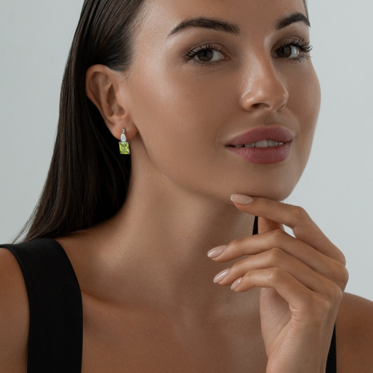 Кольцо из серебра с ситаллом и фианитами