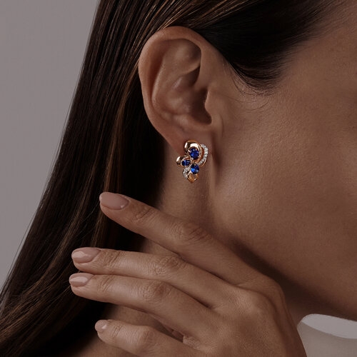 Серьги из золота с бриллиантами 