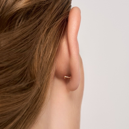 Одиночная серьга из золота