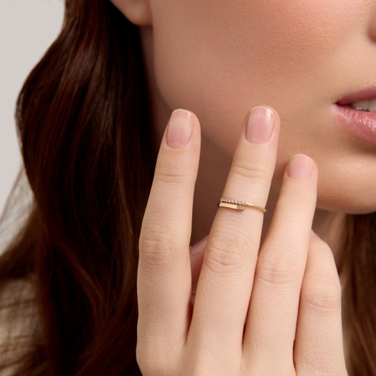 Серьги из золота с фианитами