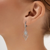 Серьги из серебра с фианитами
