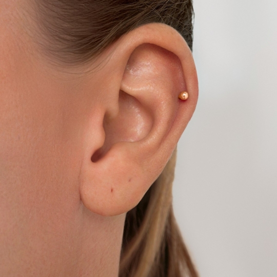 Пирсинг в нос из золота с бриллиантом