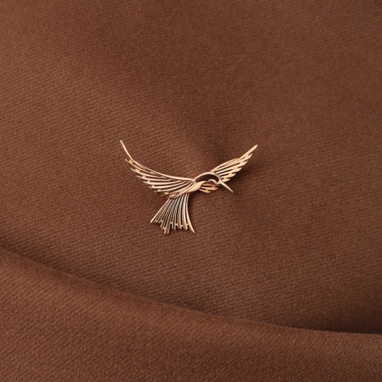 Брошь из золота