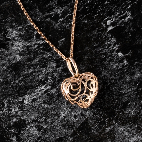 Подвеска из золота с фианитом