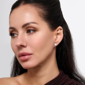 Серьги из белого золота с бриллиантами