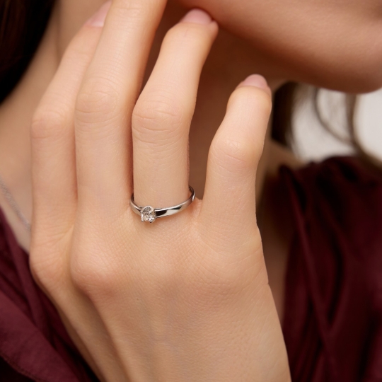 Кольцо из золота с бриллиантами