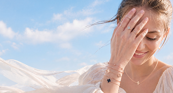 ЛЕГКИЕ УКРАШЕНИЯ